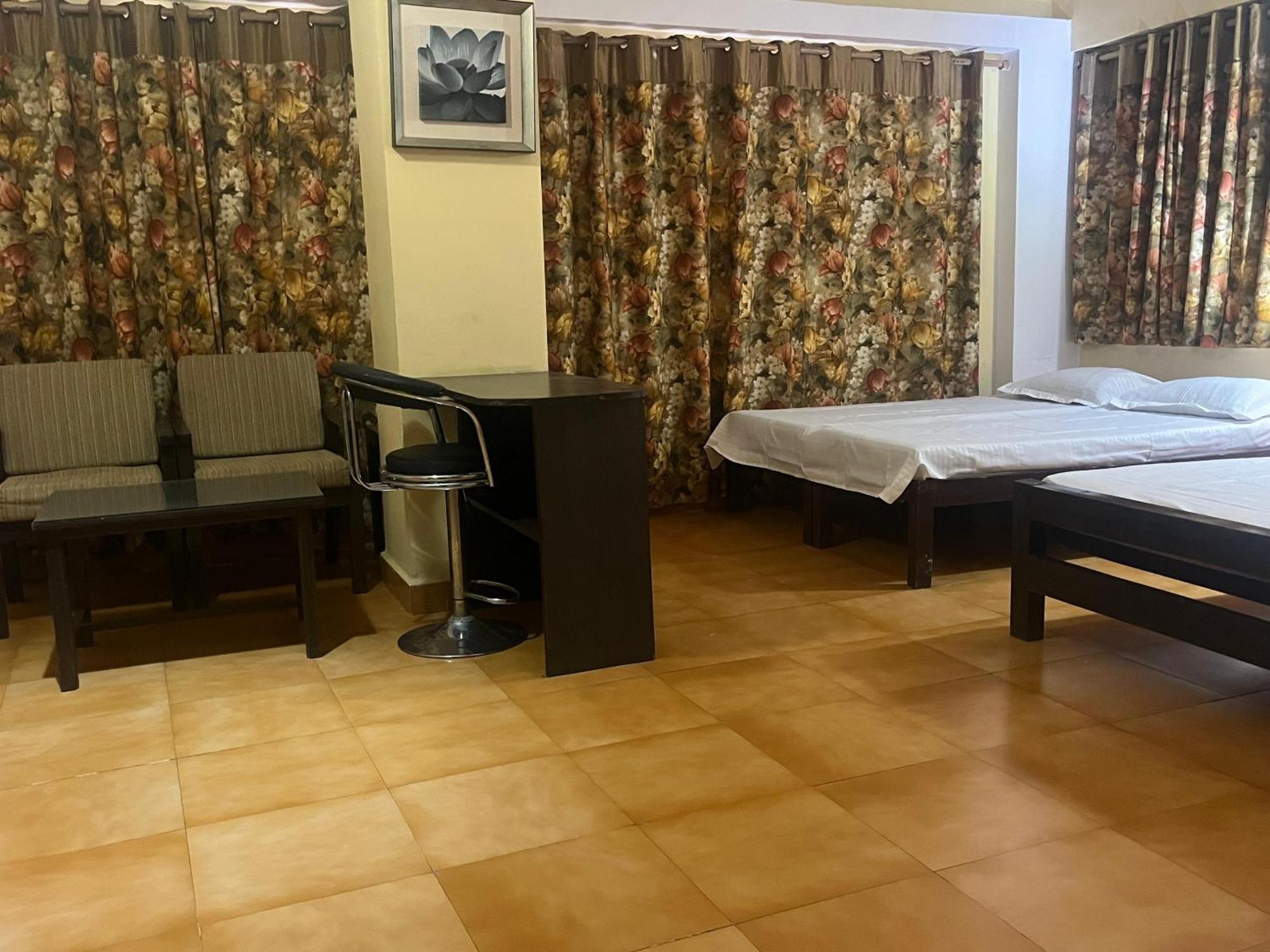 Hotel The Club Nine Mukteshwar Bagian luar foto